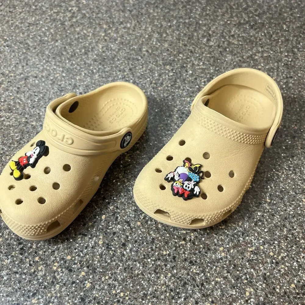 Crocs Iconic Comfort Little Kids Size 9 Mustard Clogs wt Jibbitz Slip On Outdoor